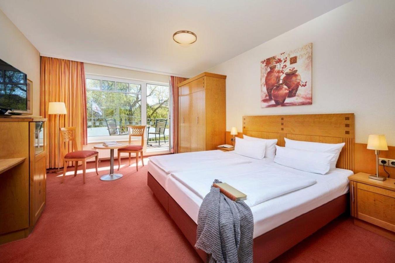 Strandhotel Luise Von Preussen Цинновиц Экстерьер фото